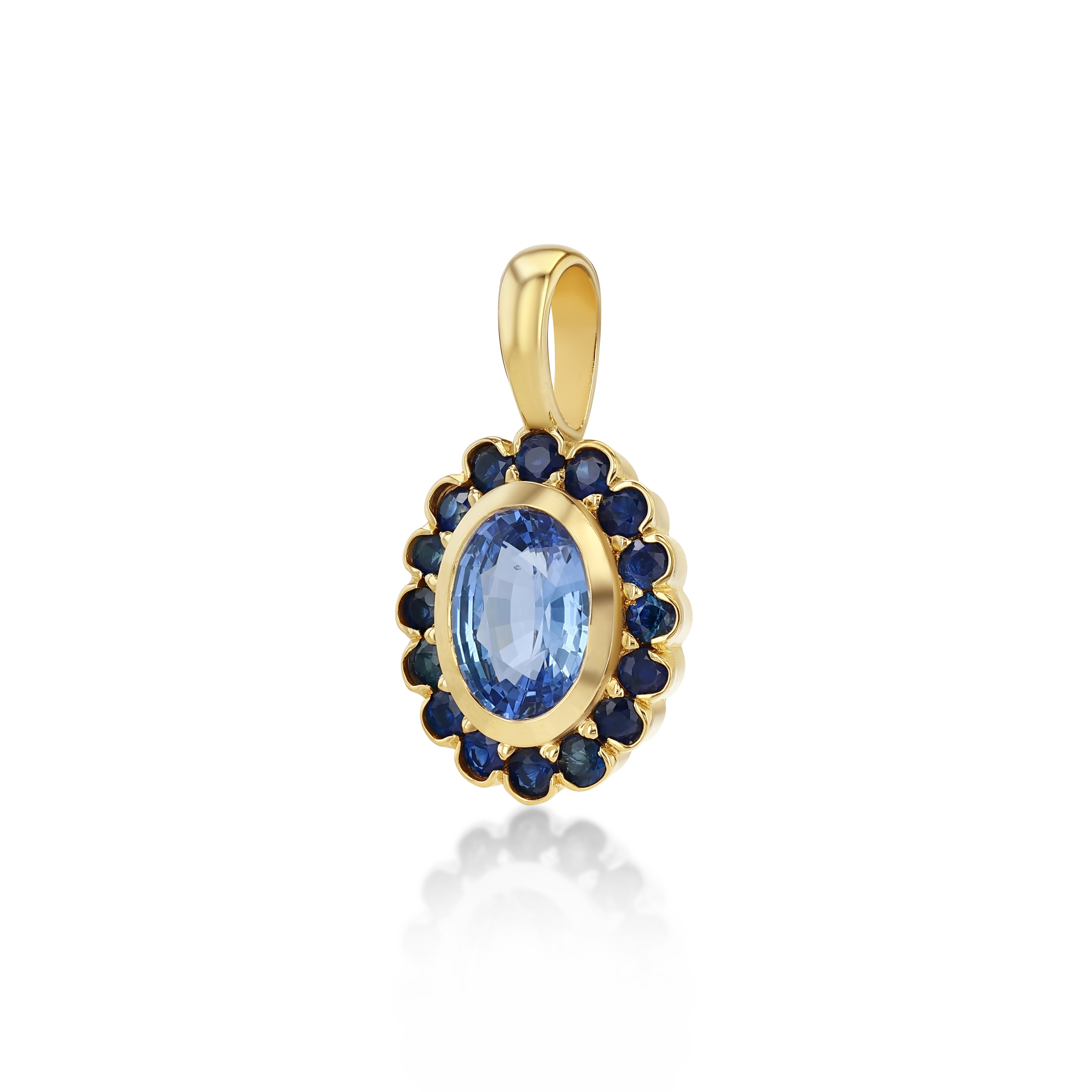 Petite Heirloom Pendant in Holiday, image 4 of 5