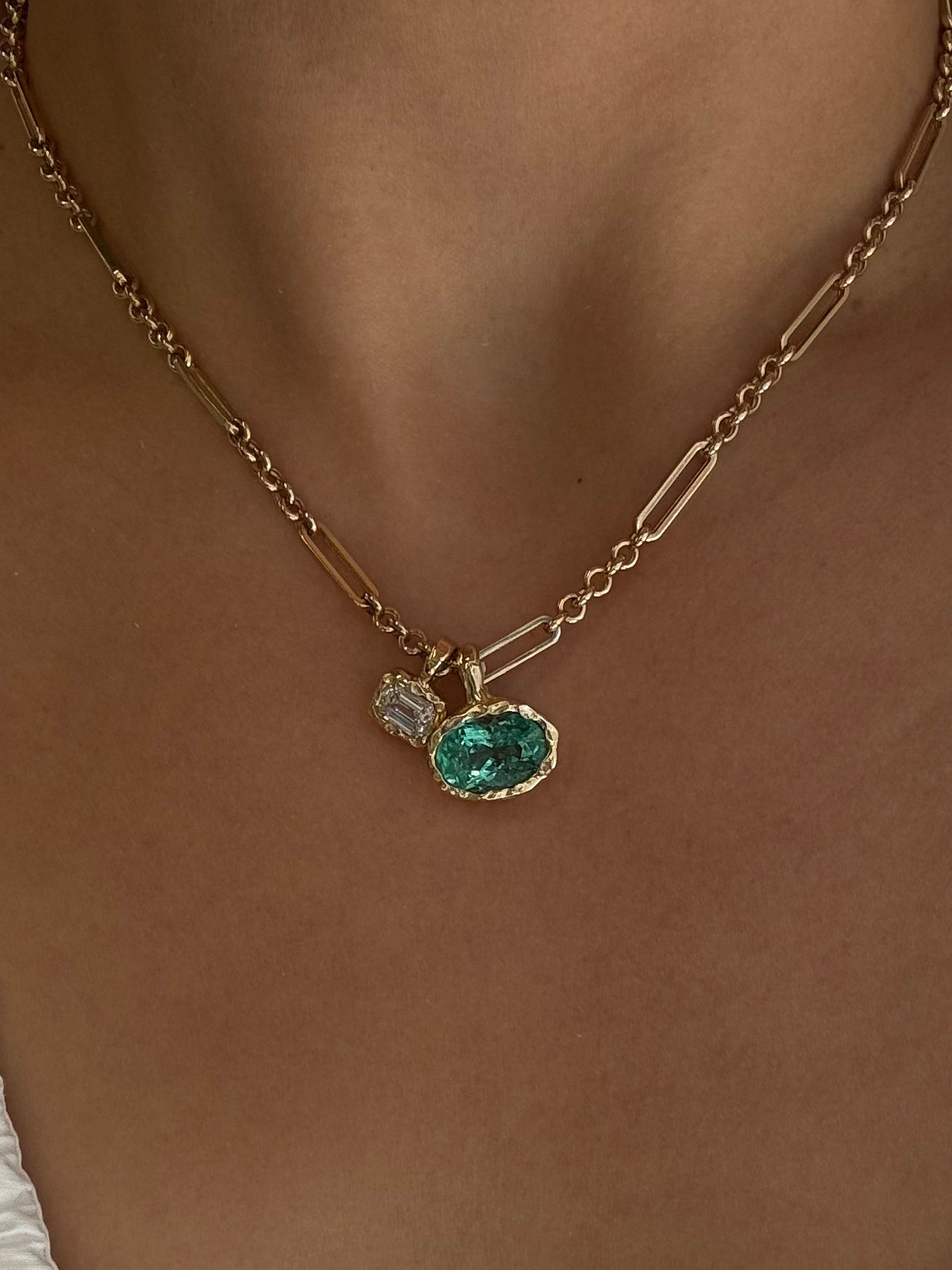 Golden Hour Charm in Lagoon Emerald, image 3 of 5