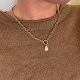 The Holly Chain