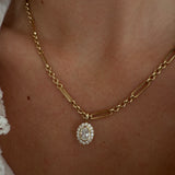Heirloom Pendant in Snow
